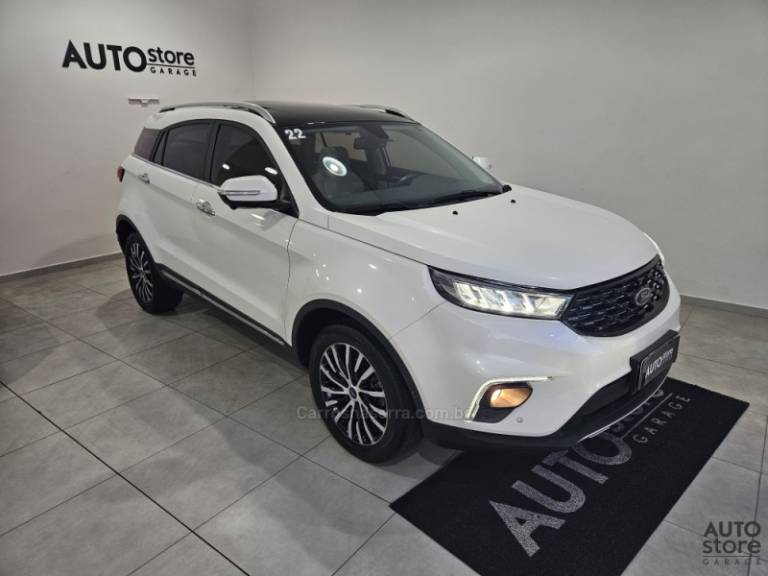 FORD - TERRITORY - 2021/2022 - Branca - R$ 139.900,00
