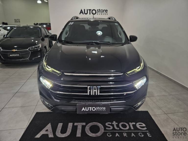 FIAT - TORO - 2021/2022 - Preta - R$ 117.900,00