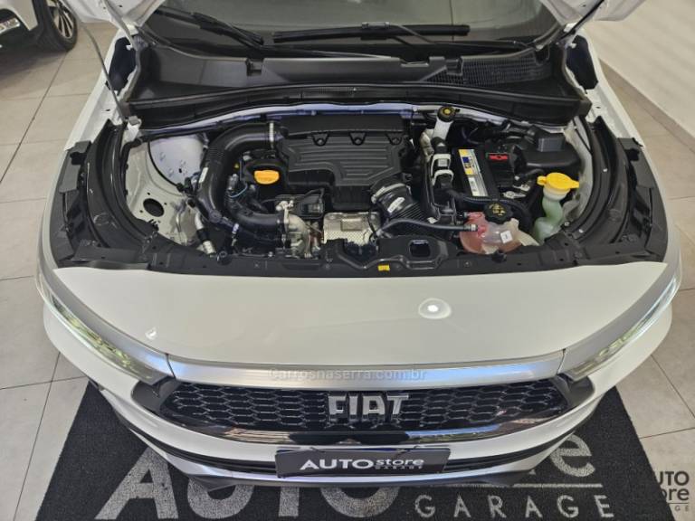 FIAT - FASTBACK - 2023/2023 - Branca - R$ 118.900,00