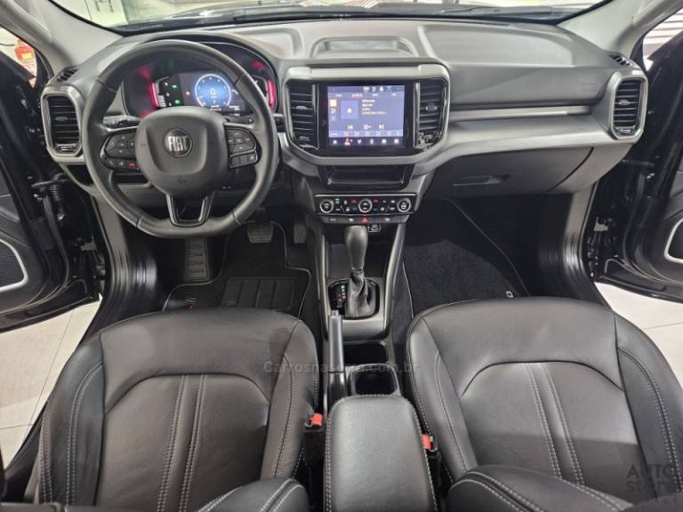 FIAT - TORO - 2021/2022 - Preta - R$ 117.900,00
